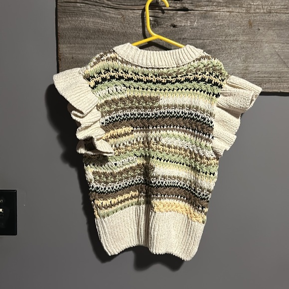 NWOT Zara Vest Knit top - Picture 4 of 9
